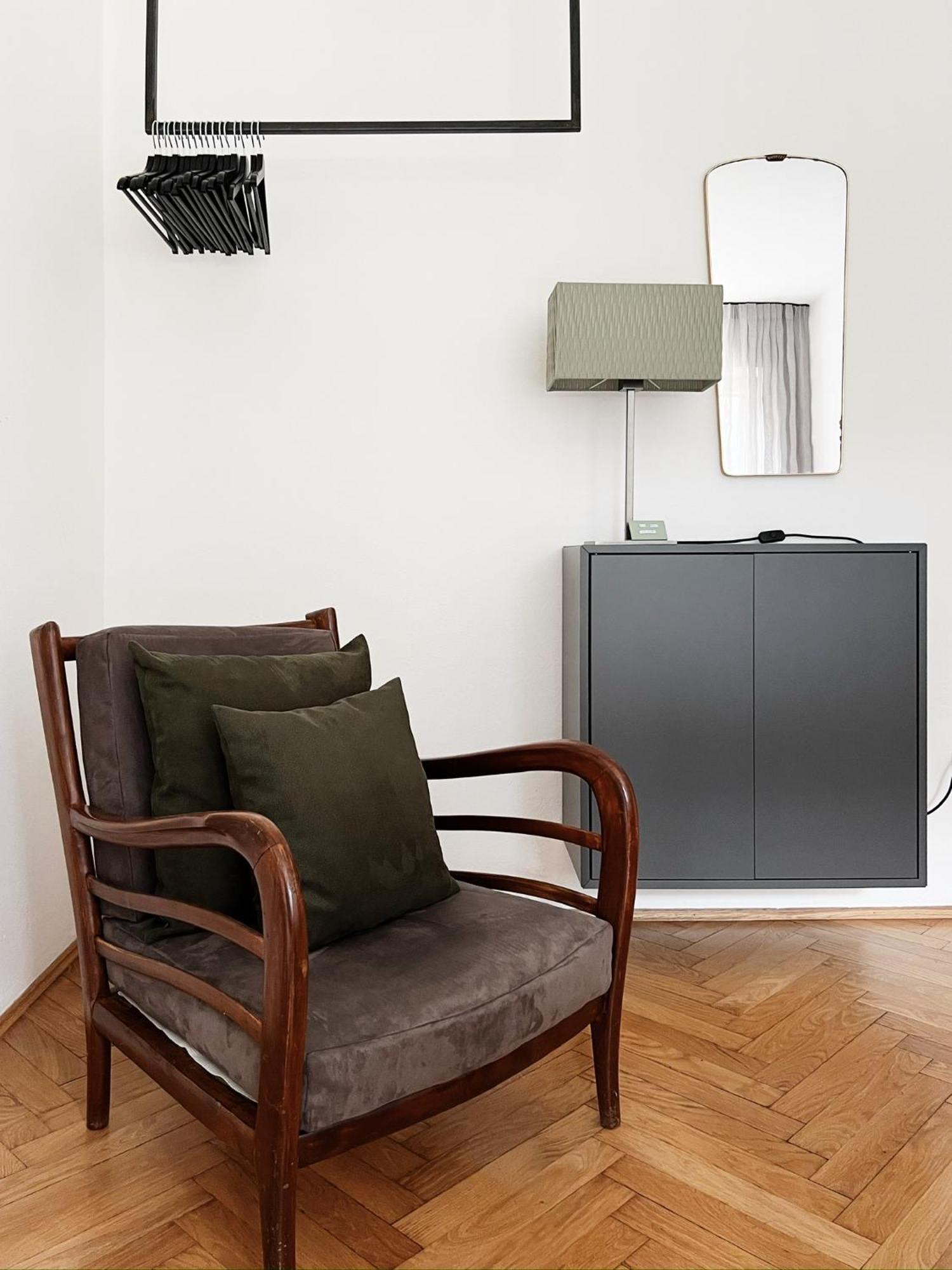 Late Checkout Merano - 3 Zimmer, Sonnenterrasse, Garage Luaran gambar